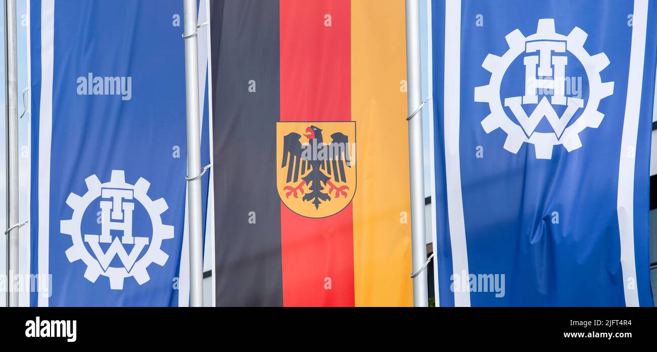 Fahnen des THW Technisches Hilfswerk mit Deutschlandfahne Stock Photo