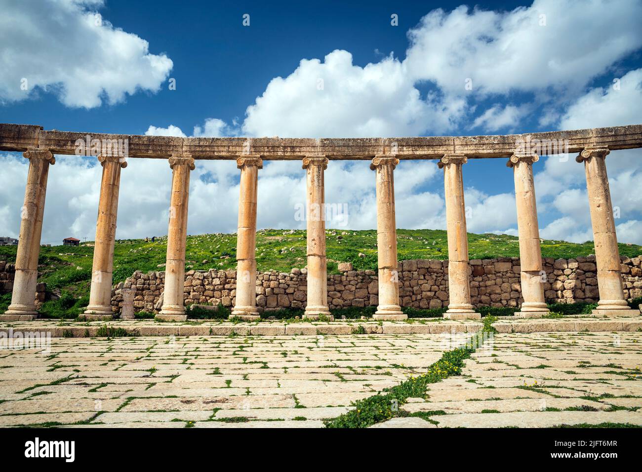 Oval forum ionic columns, Jerash, Gerasa Governorate, Jordan Stock Photo