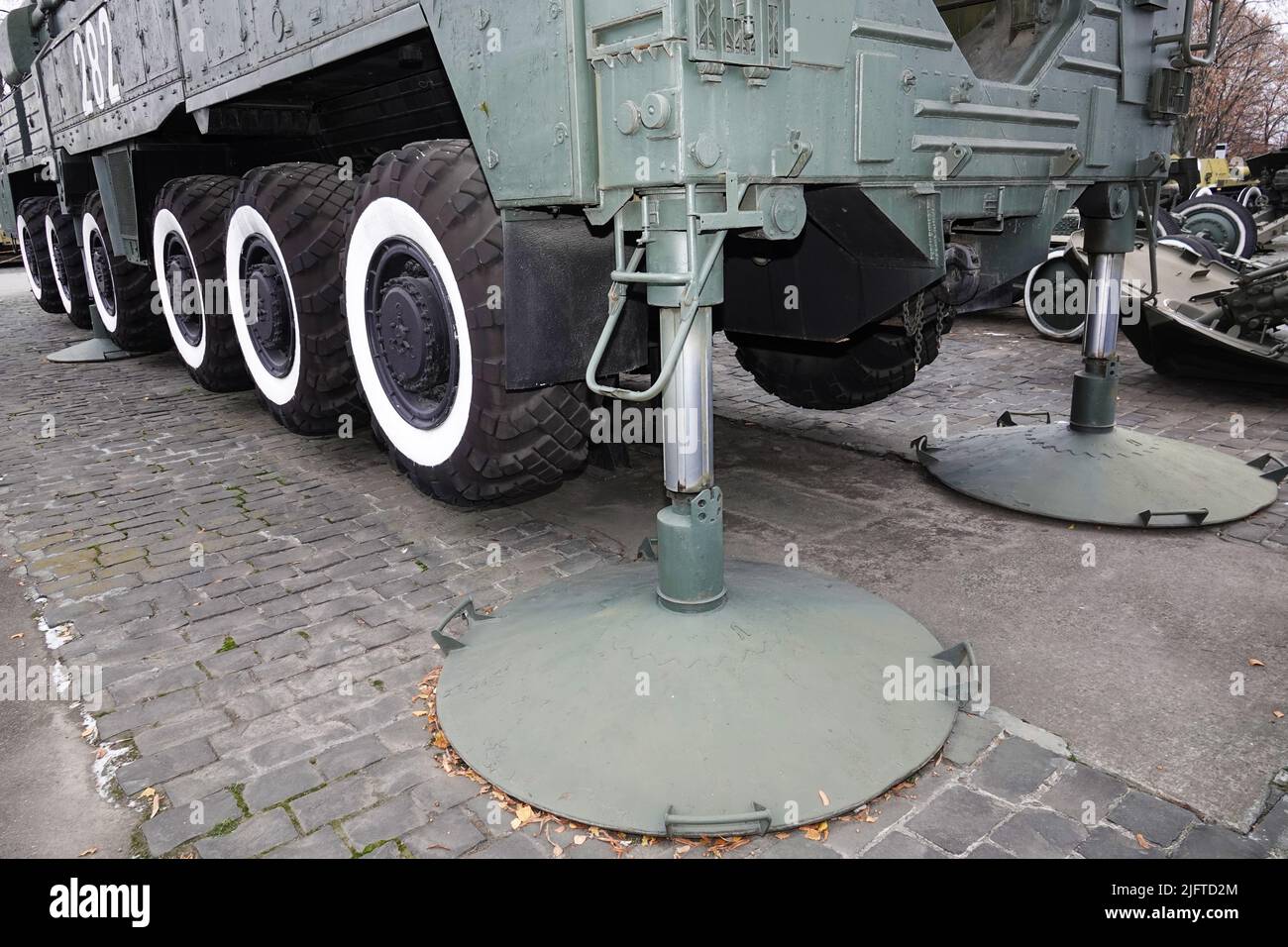 инцест қызының суреттері