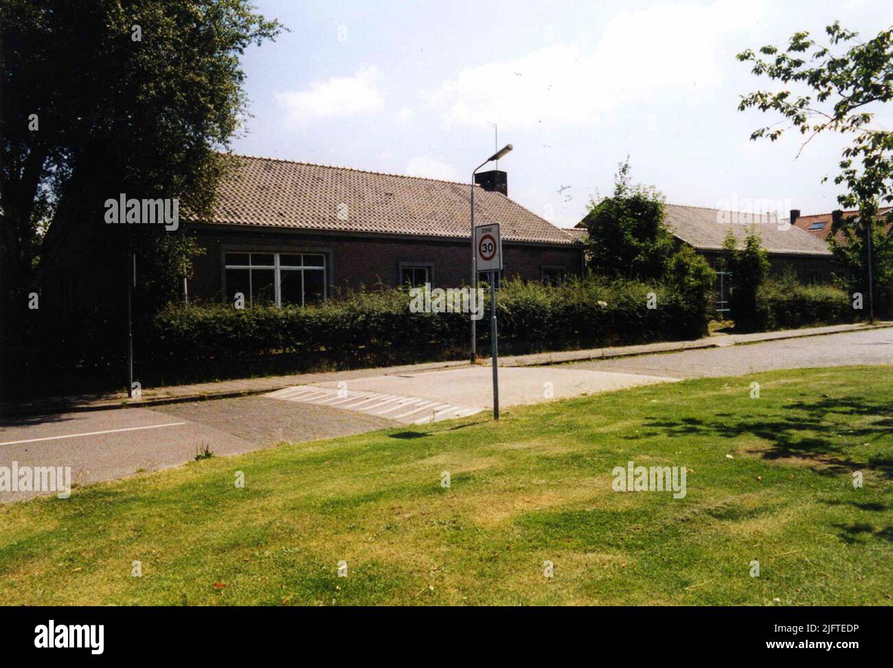 Location of Leefwerkschool 'Eigenwijs' in the former Kindergarten