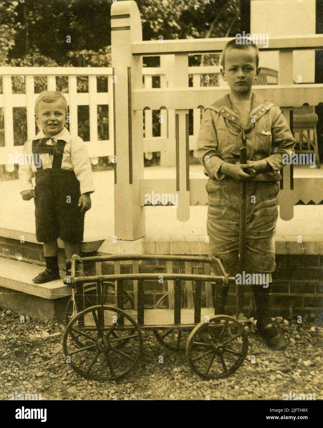 Youth photo of Wilhelmus Johannes Frans (Wim) Meiners (06/08/1908) and brother Johannes Leonardus Jacobus (Hans) (23/07/1913 - 08/07/1999), children of Johann Friedrich Meiners (15/01/1874 - 30/05/1956) and wife Hermance Hendrica Hello (24/11/1877 - 21/12/1968). Hermance is the sister of timber trader Jacobus Winus Johannes (Cobus) Hello (01/06/1880 - 01/01/1934), husband of Johanna Christina van Houweninge (11/12/1891 - 21/07/1974), youngest daughter of Joachimus (Chiem) van Houwinge (24/03/1859 - 22/02/1936), coal trader, large landowner of the area on and adjacent to the Kwakkenberg and fou Stock Photo