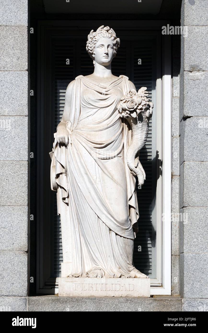 Fertilidad by Valeriano Salvatierra (1789 - 1836) Spanish sculptor.Court sculptor to Ferdinand VII of Spain.This sculpture is one of twelve allegorical sculptures he made for the facade at the Museo del Prado in Madrid,Spain. Stock Photo
