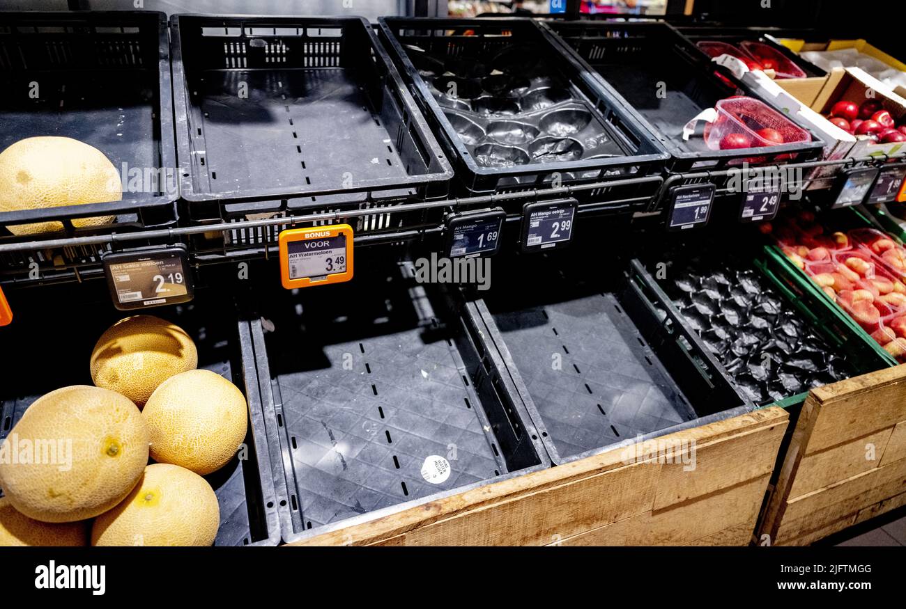 20220705 130703 HAARLEM Empty shelves in a supermarket. Due to