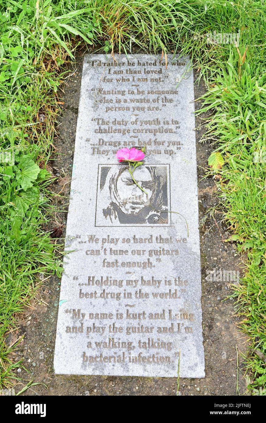 Kurt Cobains Grave Stone