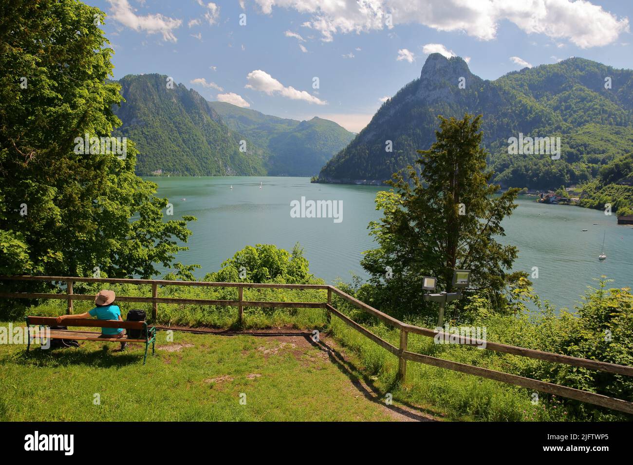 Green scenic view on lake Traunsee from Johannesberg Chapel in Traunkirchen, Salzkammergut, Styria, Austria, Europe Stock Photo