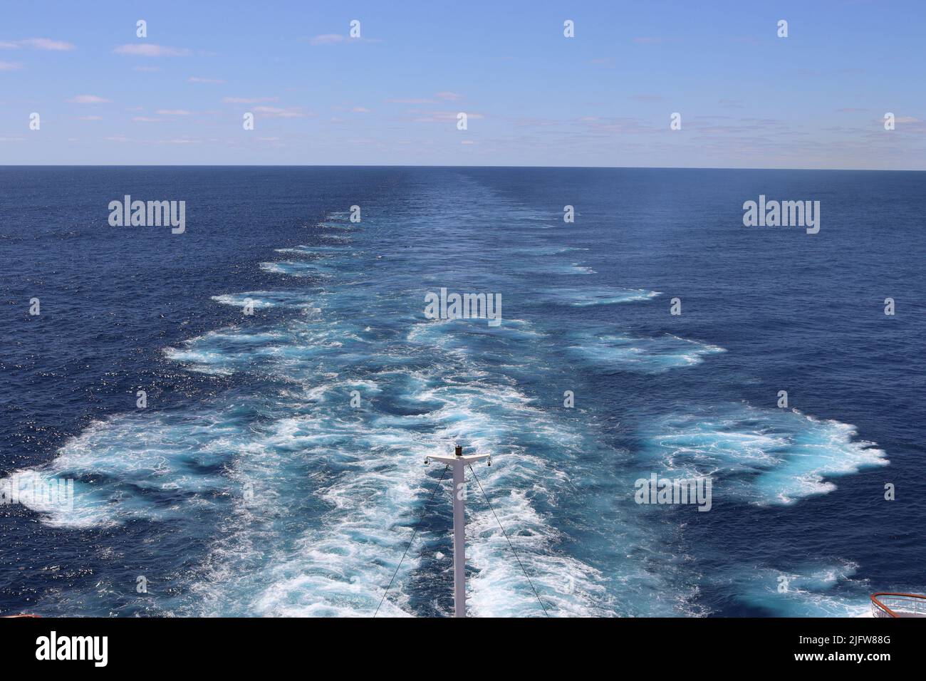 The wake of the P&O cruise ship Aurora in the North Atlantic bound for Lisbon Stock Photo