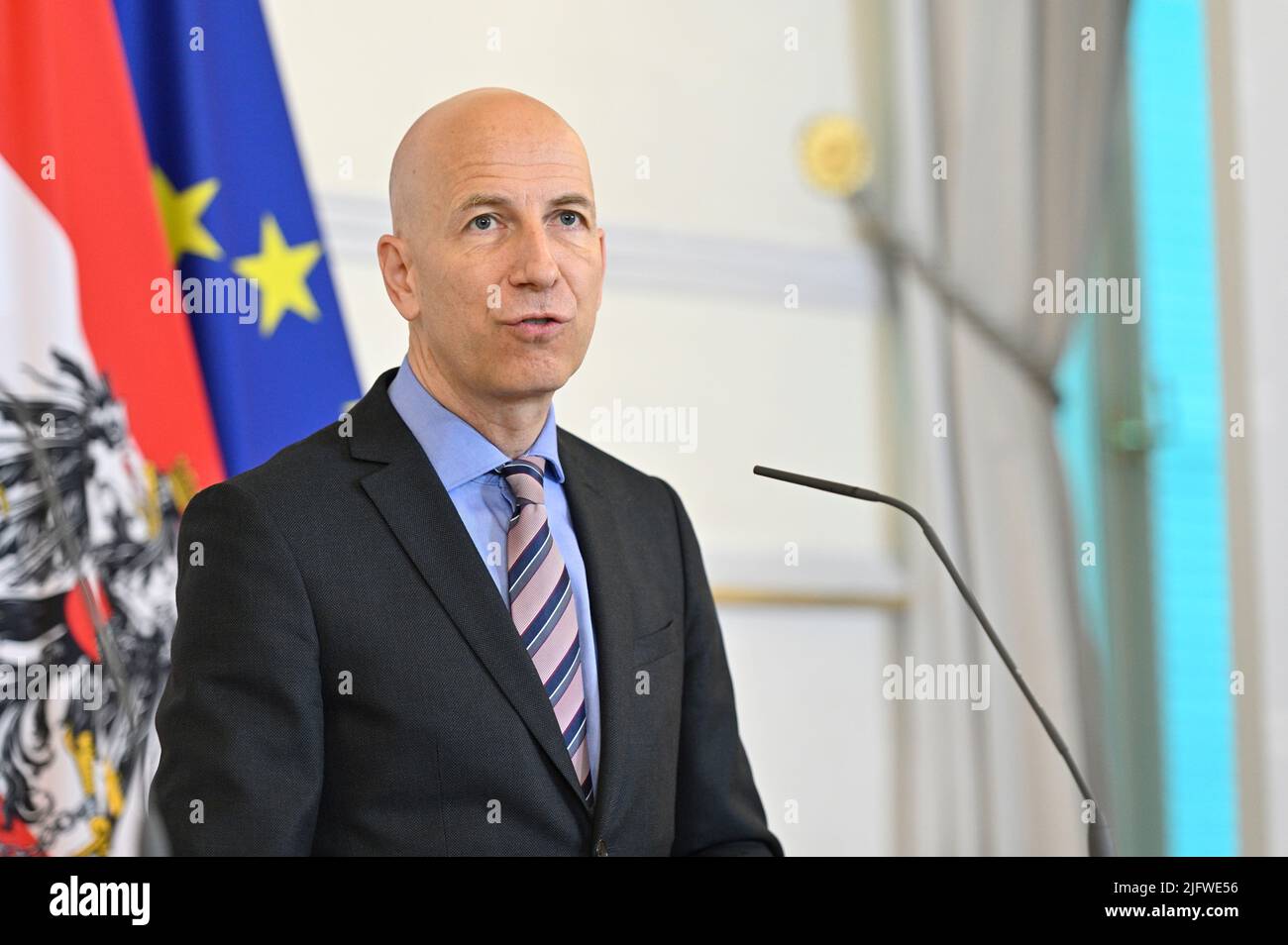 Vienna, Austria. 5th July, 2022. Press conference on incentive models for film and television productions with Economics Minister Martin Kocher (ÖVP) in the Federal Chancellery in Vienna Stock Photo