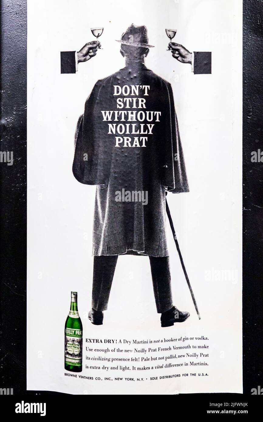 Advertisement for Noilly Prat Extra Dry. The classic ingredient for a Dry Martini. The Queen of England is a fan of Martini with Noilly Prat just like James Bond, who always insisted on Noilly Prat for his Martinins in the movie Stock Photo