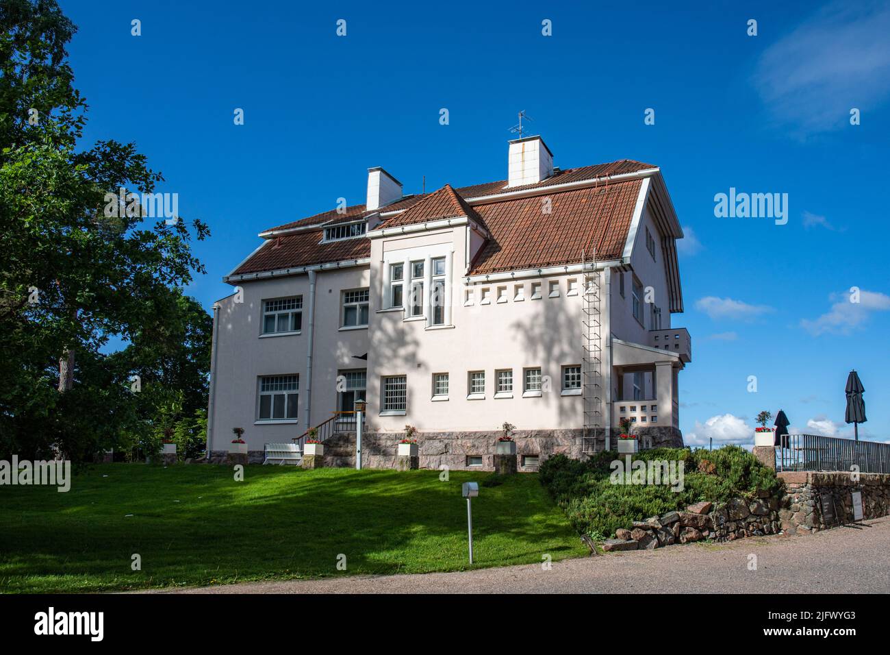 Villa Tamminiemi, Urho Kekkonen House Museum, in VähäMeilahti district