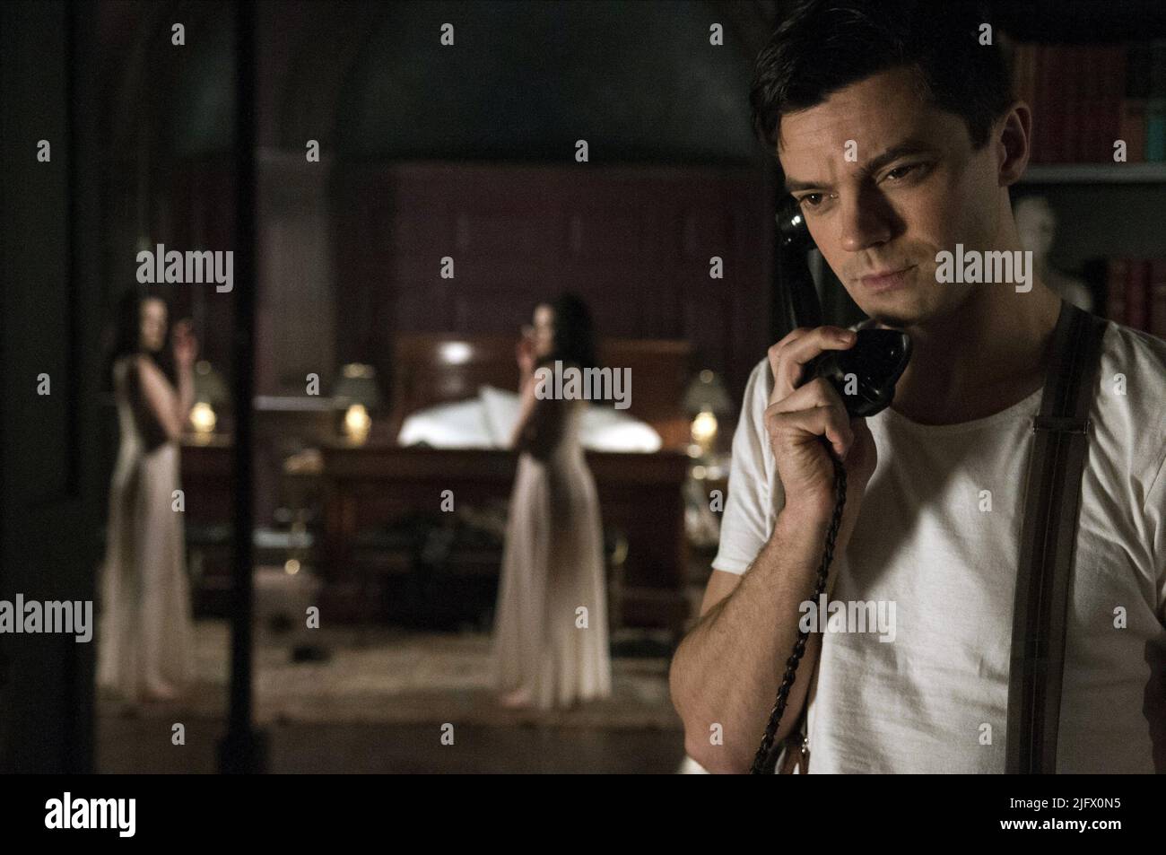 ian-fleming-portrait-hi-res-stock-photography-and-images-alamy