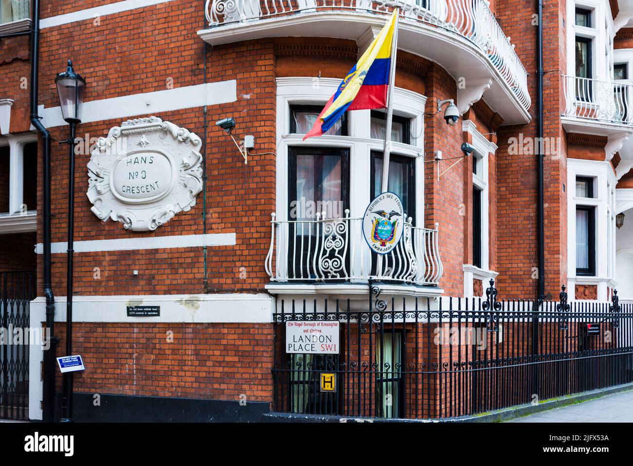 embassy of the republic of ecuador