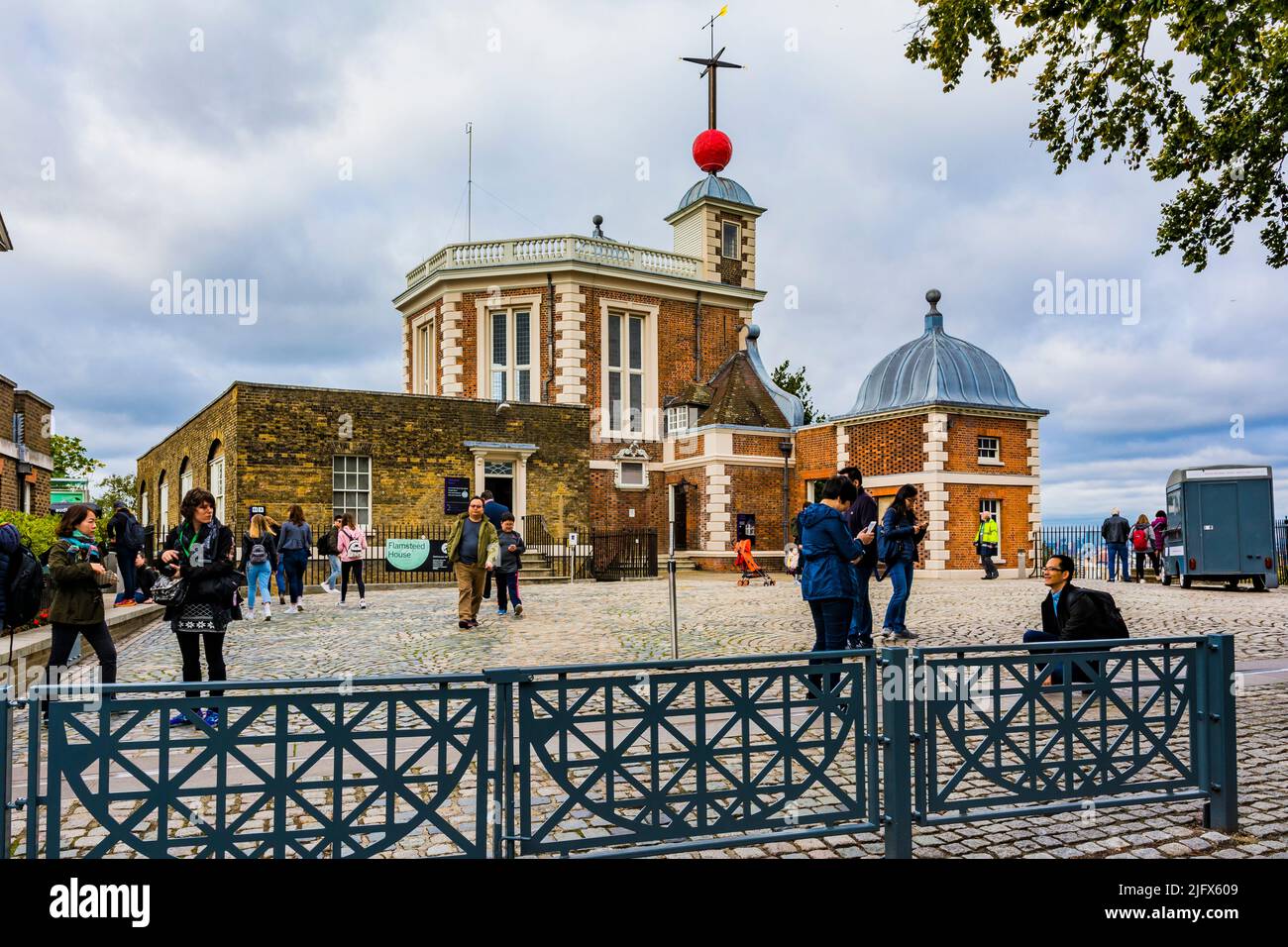 The Royal Observatory, Greenwich - ROG-, known as the Old Royal Observatory from 1957 to 1998, when the working Royal Greenwich Observatory, RGO, temp Stock Photo