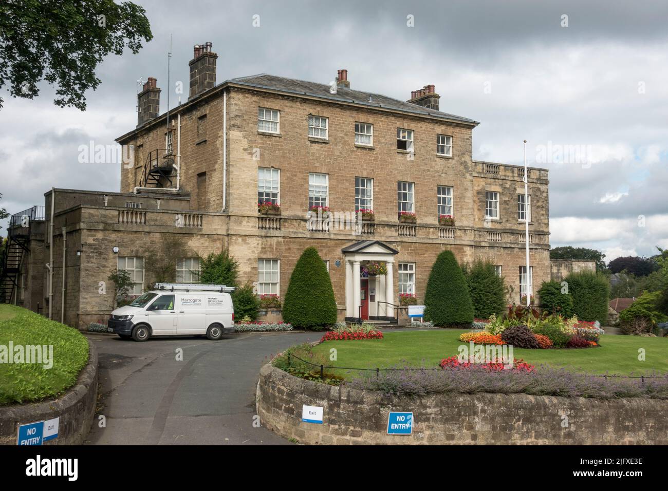 Knaresborough town council hires stock photography and images Alamy