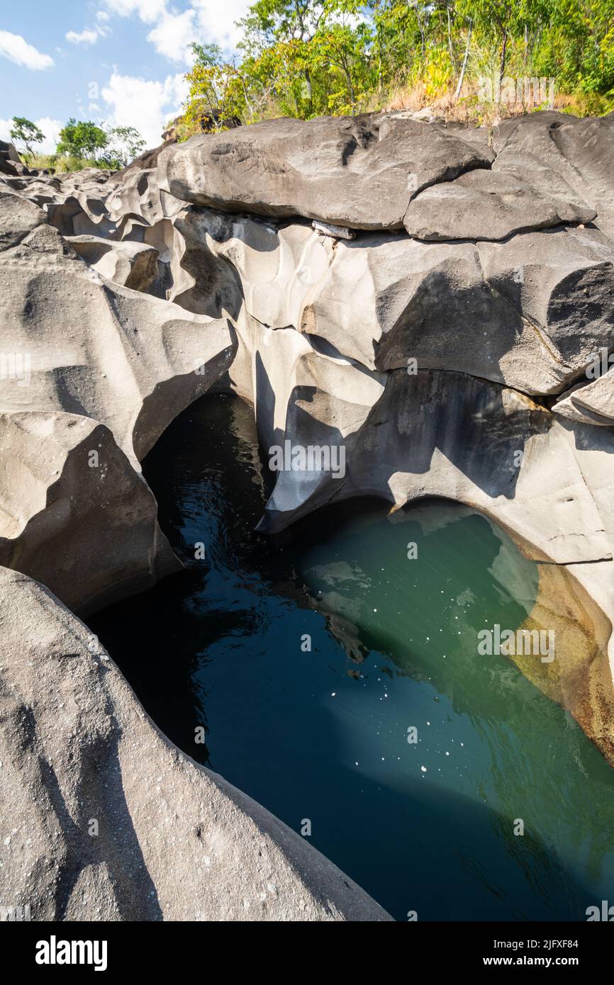 Chapada dos veadeiros river hi-res stock photography and images - Alamy