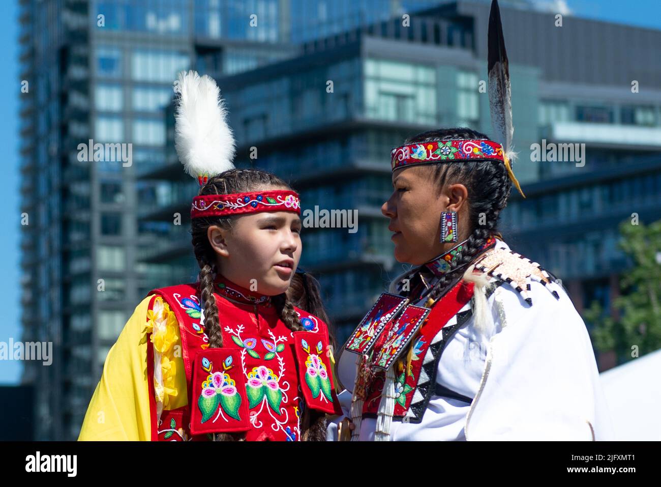 Indigenous art festival and toronto hi-res stock photography and images ...