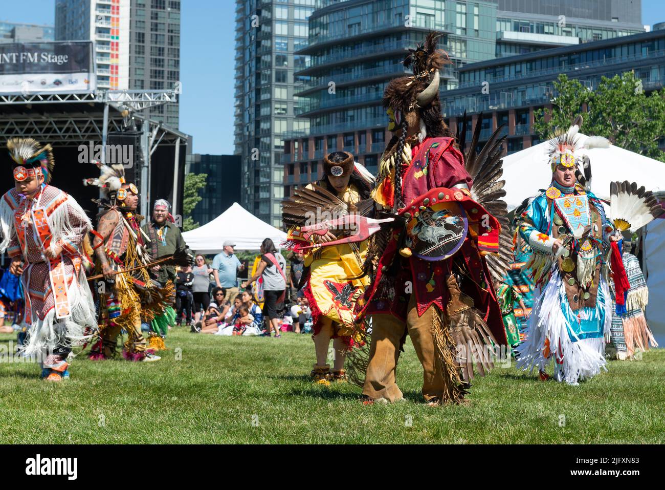 Indigenous art festival and toronto hi-res stock photography and images ...