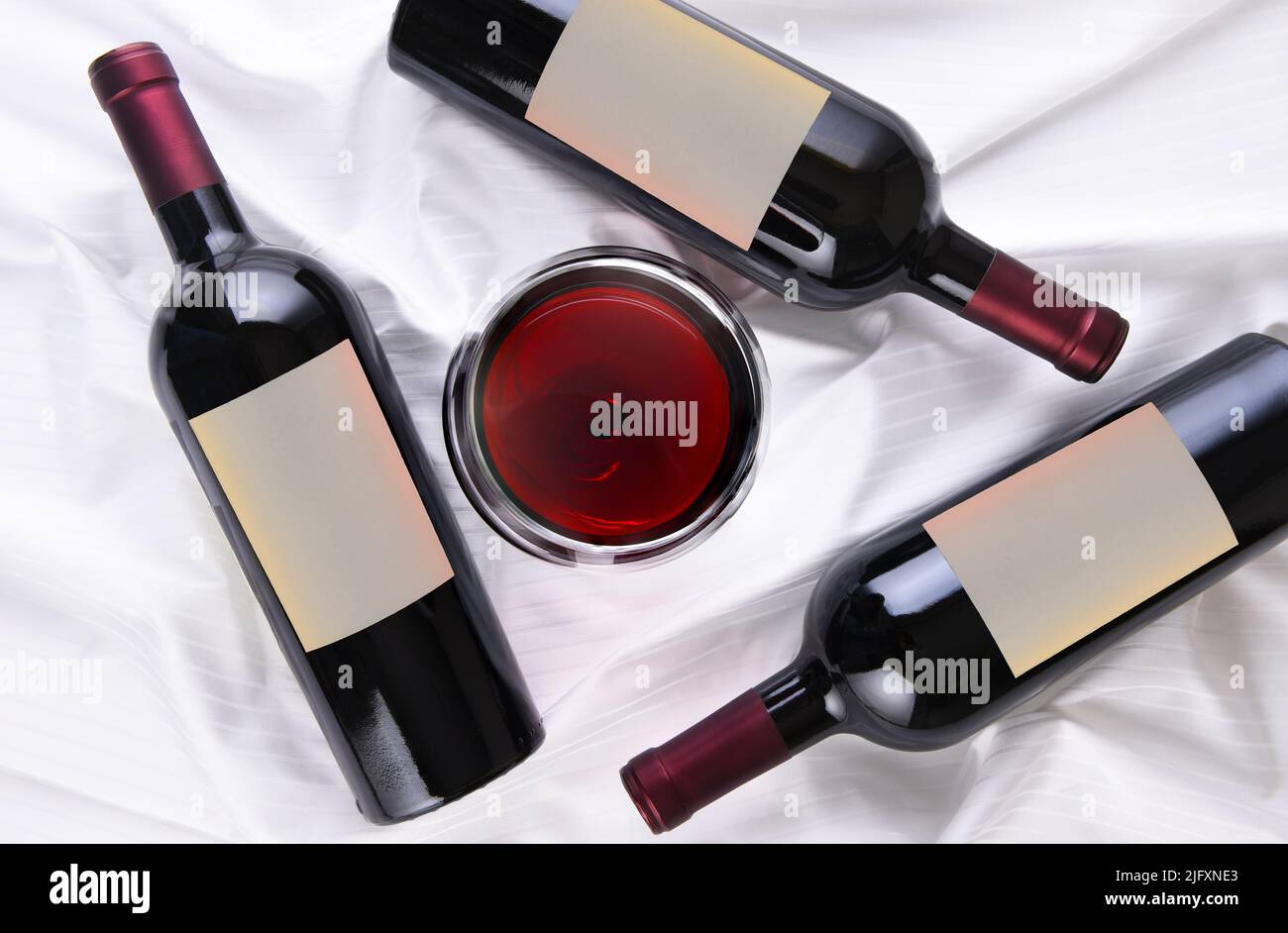 On white fabric hires stock photography and images Alamy