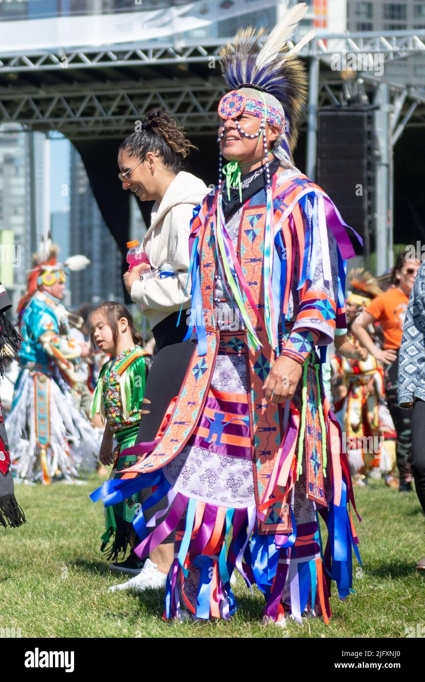 Indigenous art festival and toronto hi-res stock photography and images ...