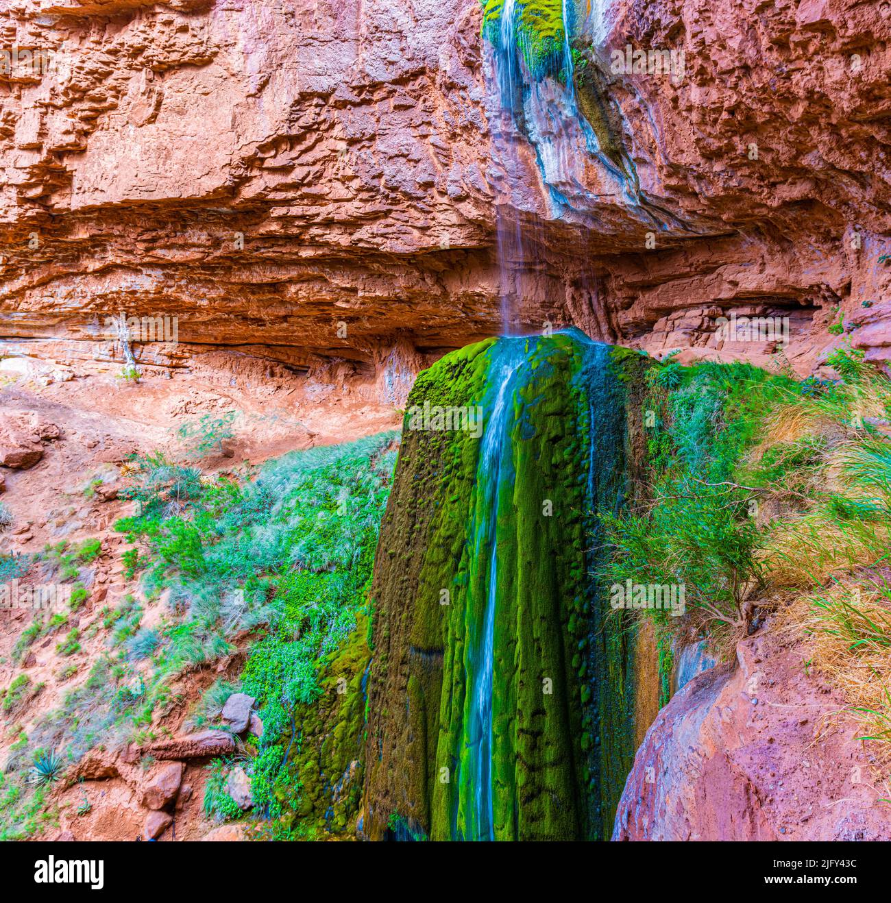 Ribbon Falls On The North Kaibab Trail, Grand Canyon National Park, Arizona, USA Stock Photo