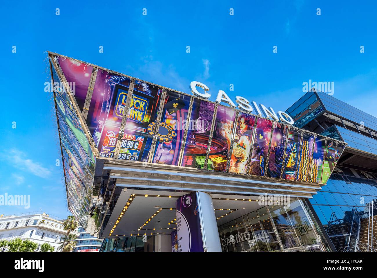 Gaming conferences hi-res stock photography and images - Alamy