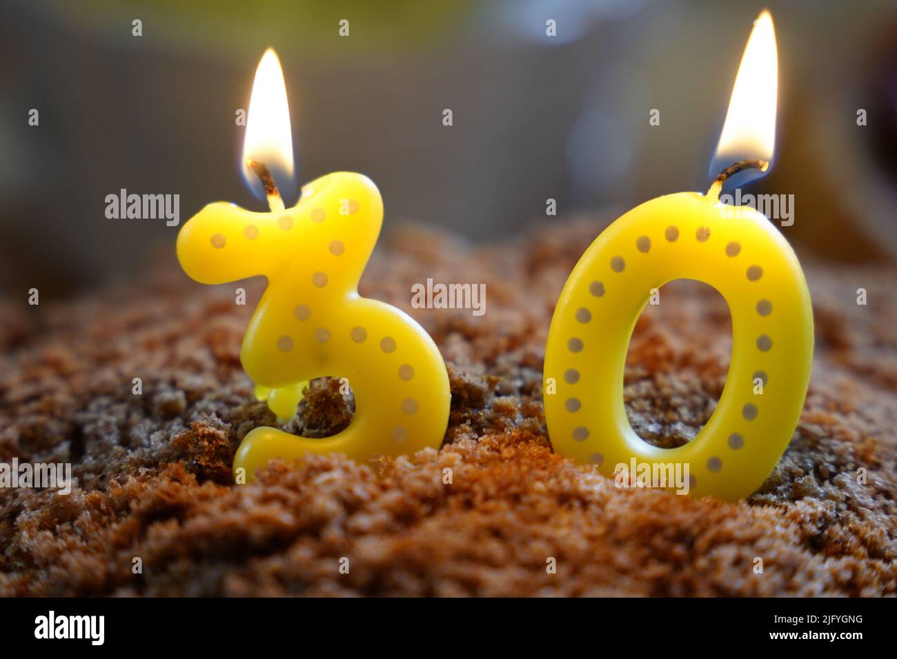 Anniversaire - anniversaire 30 bougies montrant Nr Photo Stock - Alamy