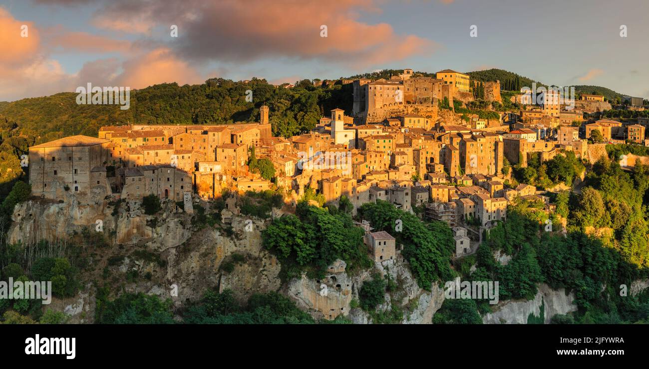 Sorano, Maremma, Grosseto District, Tuscany, Italy, Europe Stock Photo
