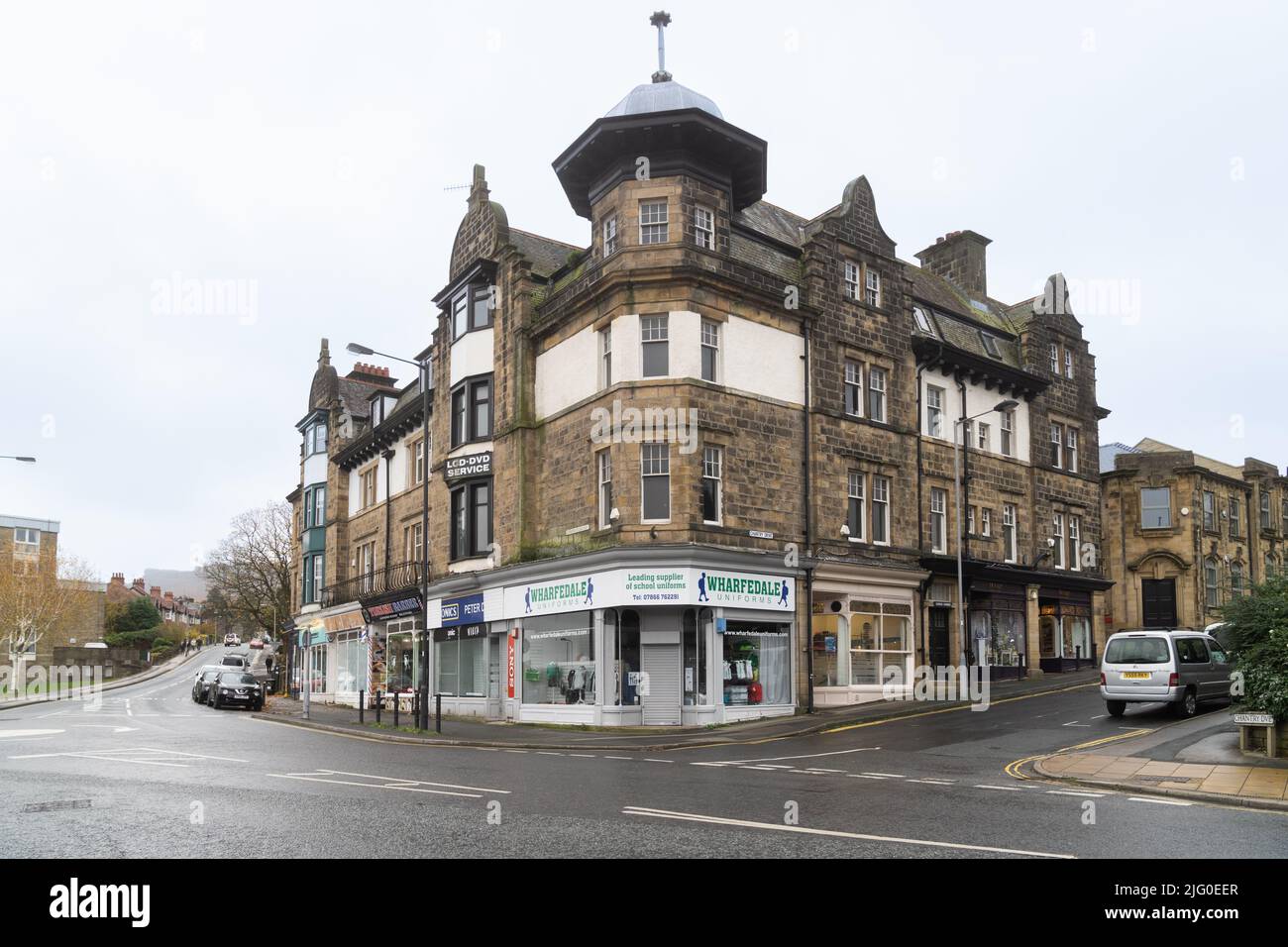 Ilkley is a spa town and civil parish in the City of Bradford in West Yorkshire, in Northern England Stock Photo