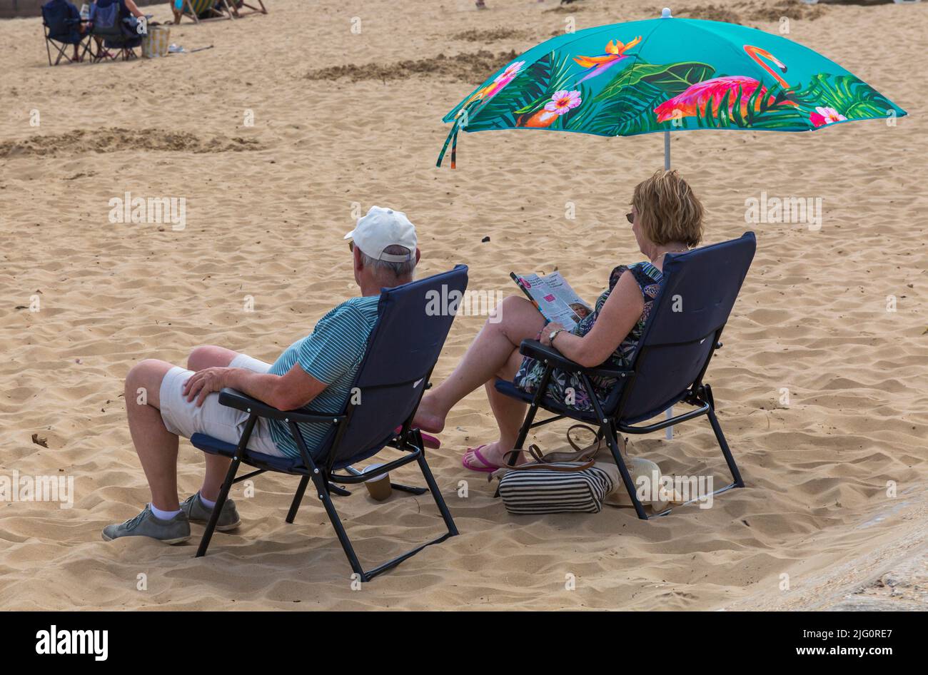 Bournemouth, Dorset UK. 6th July 2022. UK weather: hot and sunny at Bournemouth beaches as beachgoers head to the seaside to enjoy the sun. Credit: Carolyn Jenkins/Alamy Live News Stock Photo