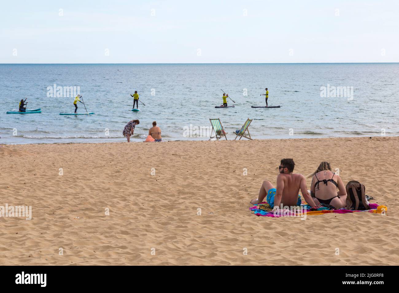 Bournemouth, Dorset UK. 6th July 2022. UK weather: hot and sunny at Bournemouth beaches as beachgoers head to the seaside to enjoy the sun. Credit: Carolyn Jenkins/Alamy Live News Stock Photo