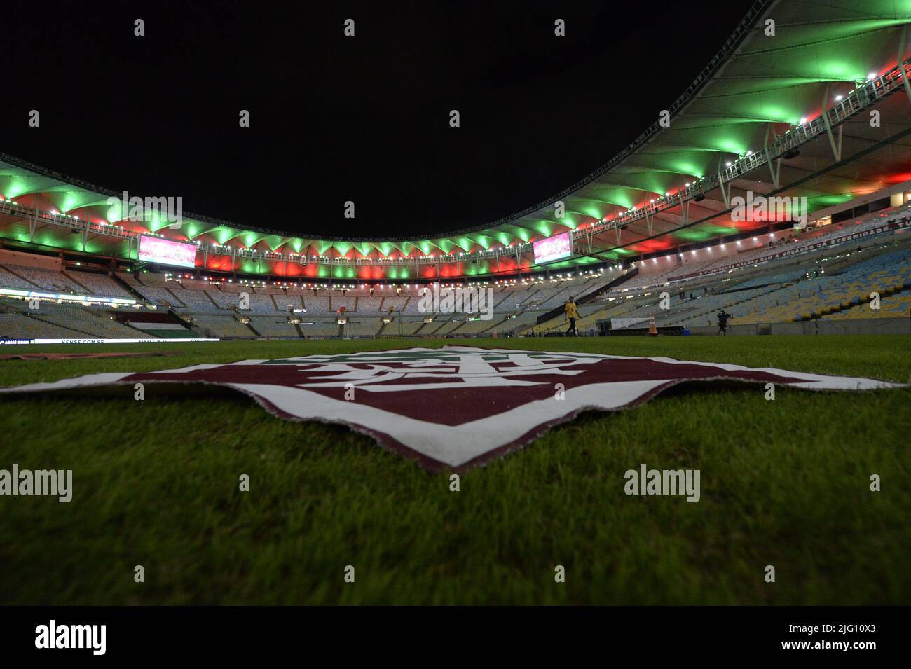 Rio de Janeiro-Brazil July 6, 2022, Fluminense football club crest, on the lawn of the Maracanã stadium Stock Photo
