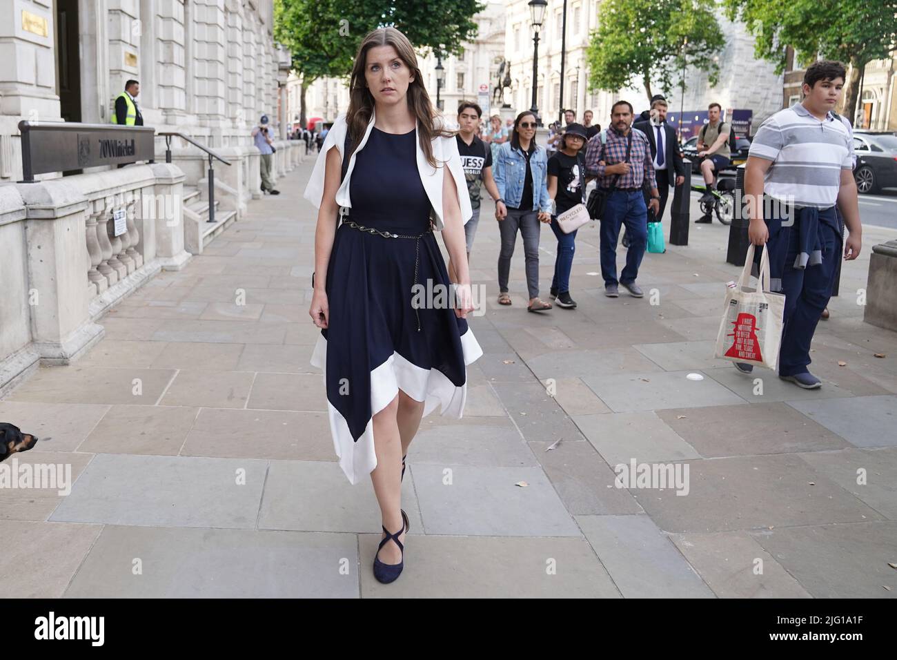 Newly appointed education secretary Michelle Donelan leaving the cabinet office in London, following the resignation of two senior cabinet ministers on Tuesday. Picture date: Wednesday July 6, 2022. Stock Photo