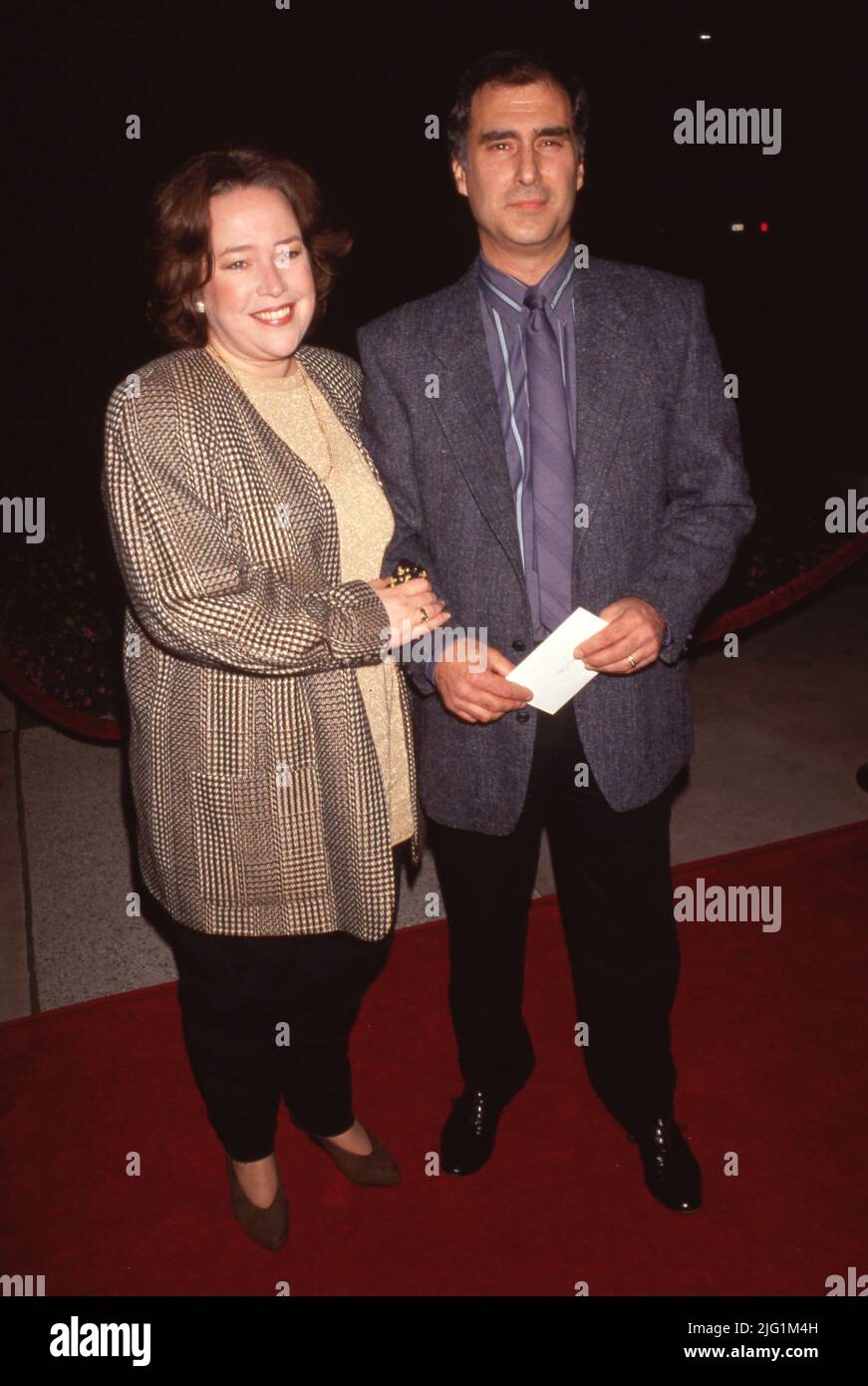 Kathy Bates and Tony Campisi Circa 1990's Credit: Ralph  Dominguez/MediaPunch Stock Photo - Alamy