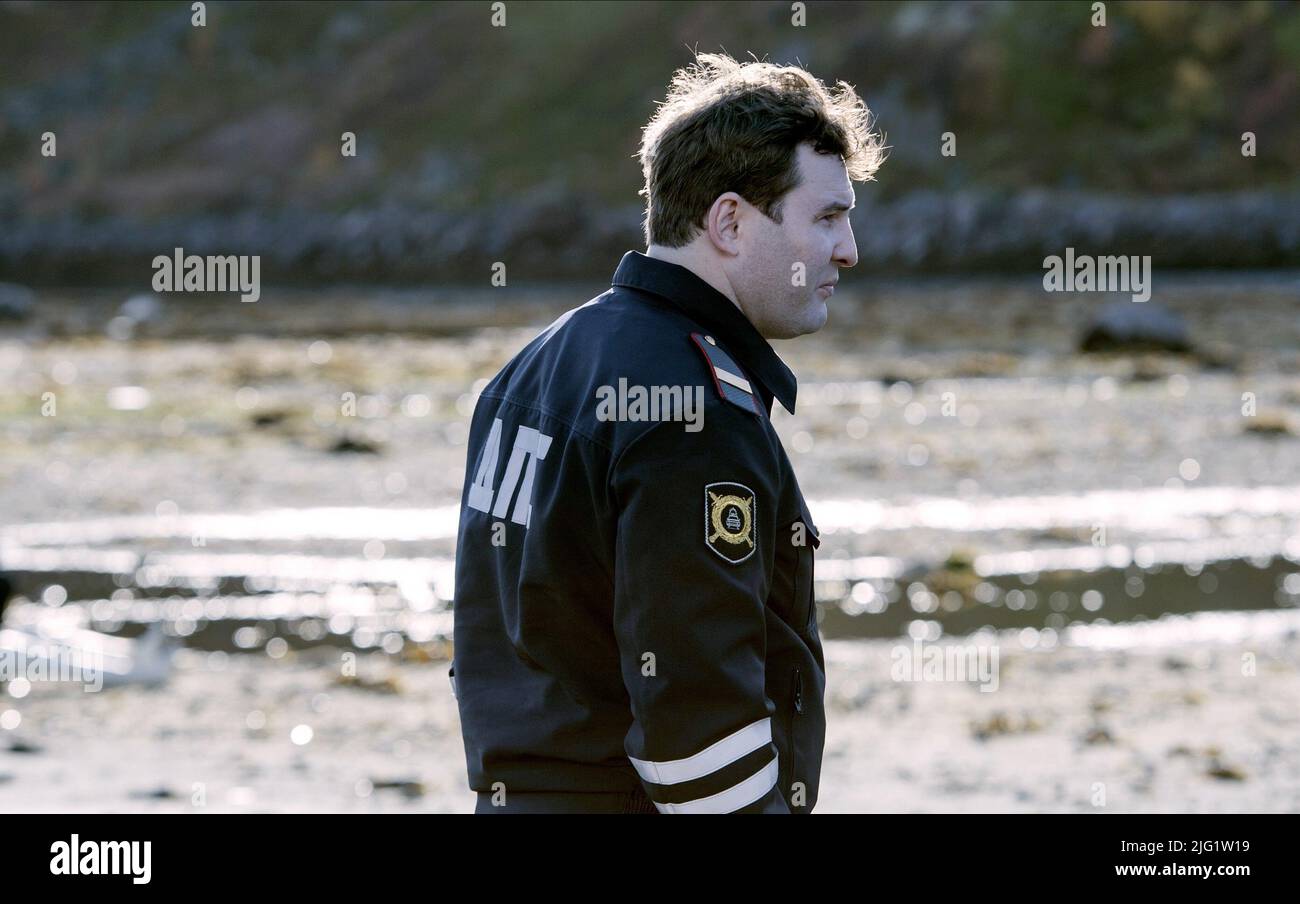 Dahshatli chuqur tomoq porno