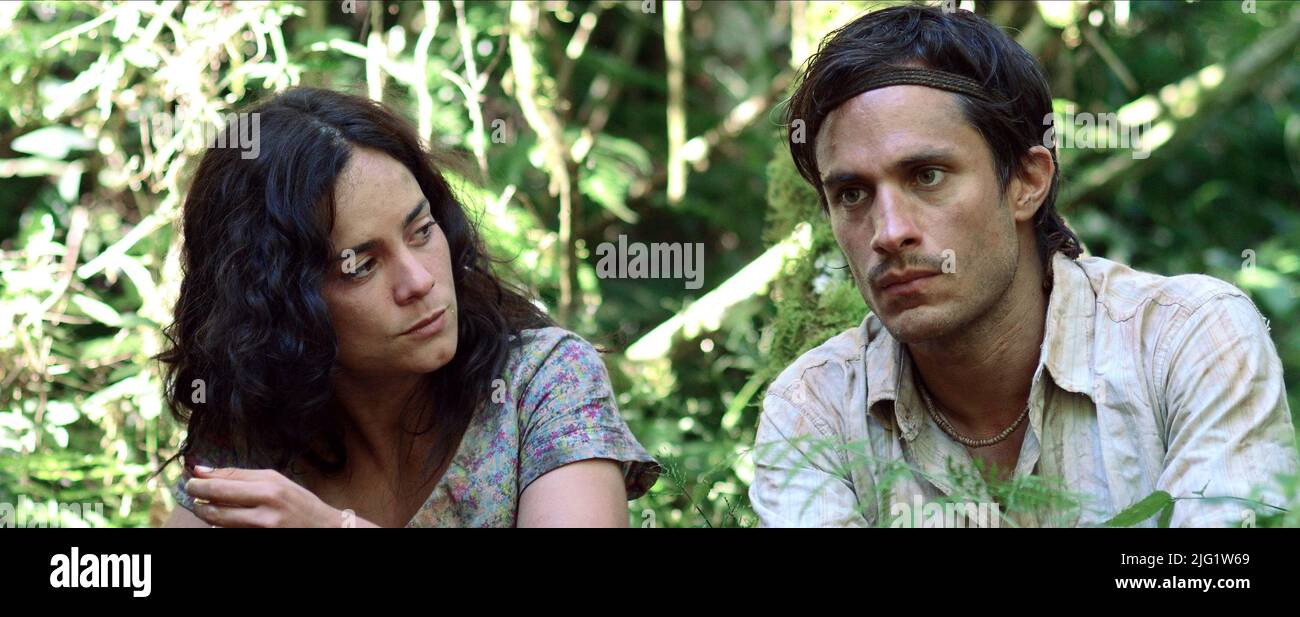 Alice braga gael garcia bernal hi-res stock photography and images - Alamy