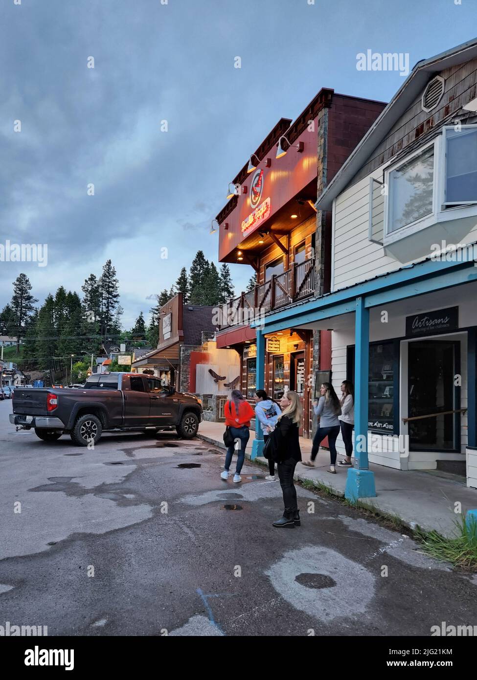 Bigfork, Montana 6212022 Street scene in downtown area in late afternoon Stock Photo Alamy