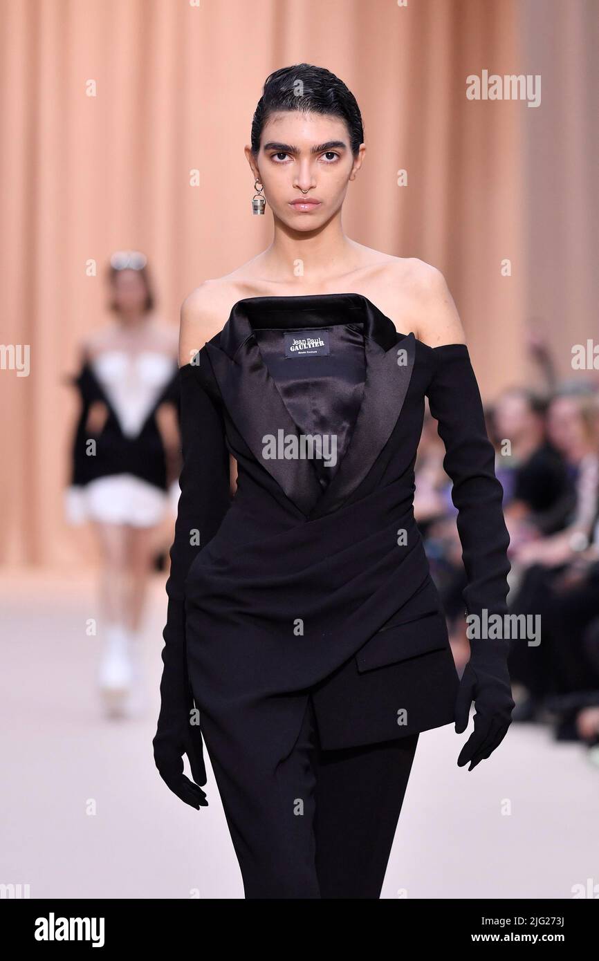 Paris, France. 06th July, 2022. A model 