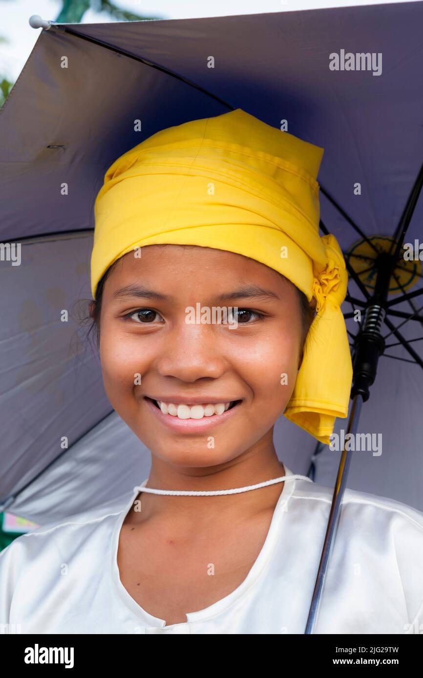 Isaan girls hi-res stock photography and images - Alamy