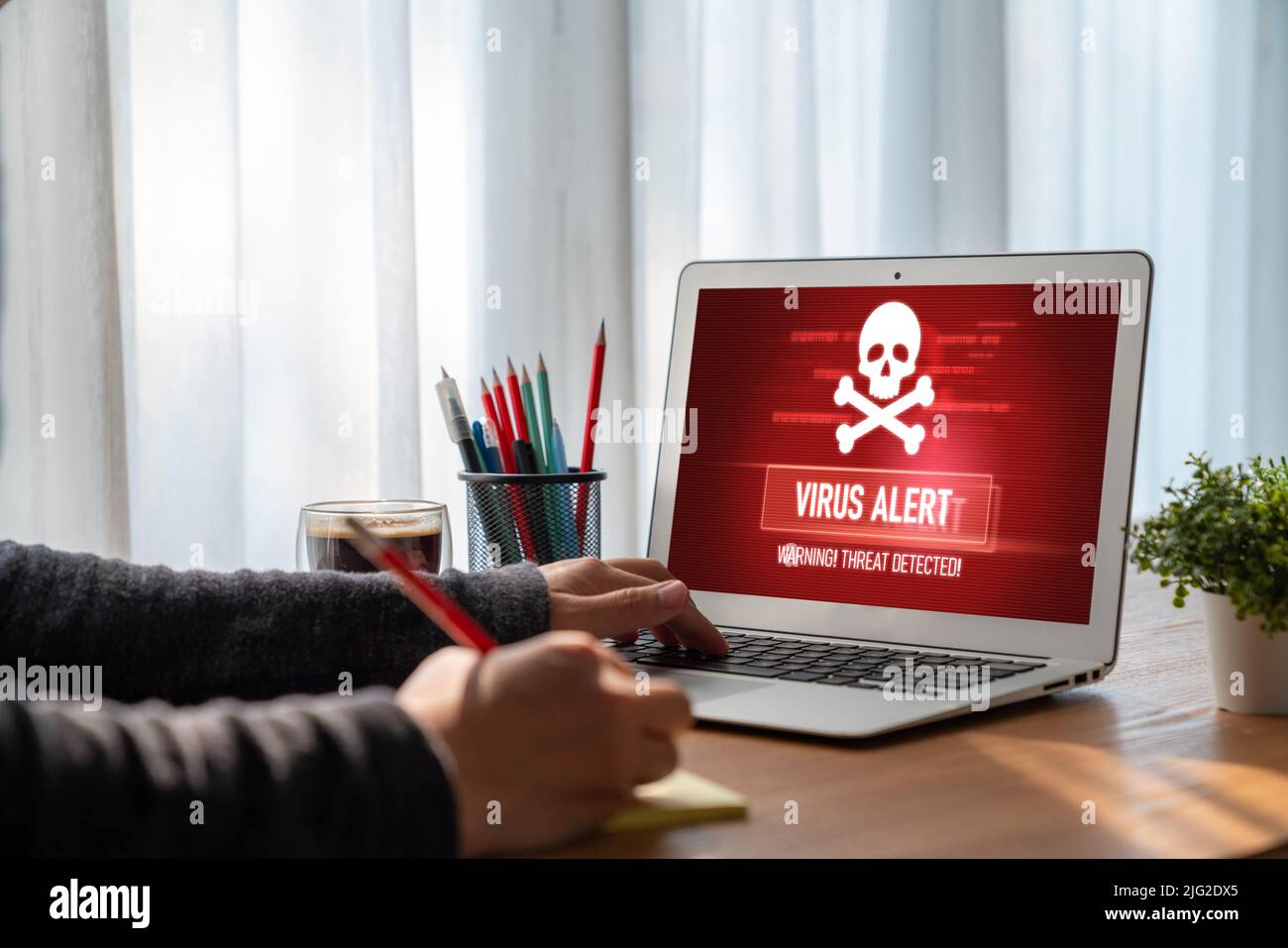 Virus warning alert on computer screen detected modish cyber threat ...