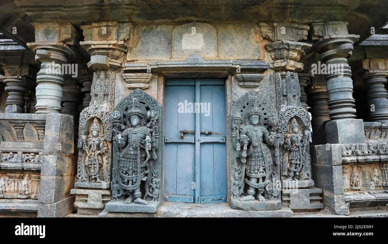 Entrance of Buchesvara shrine with Nadishwara and Bhrumgeshwara Doorkeepers, Koravangala, Hassan, Karnataka, India. Stock Photo