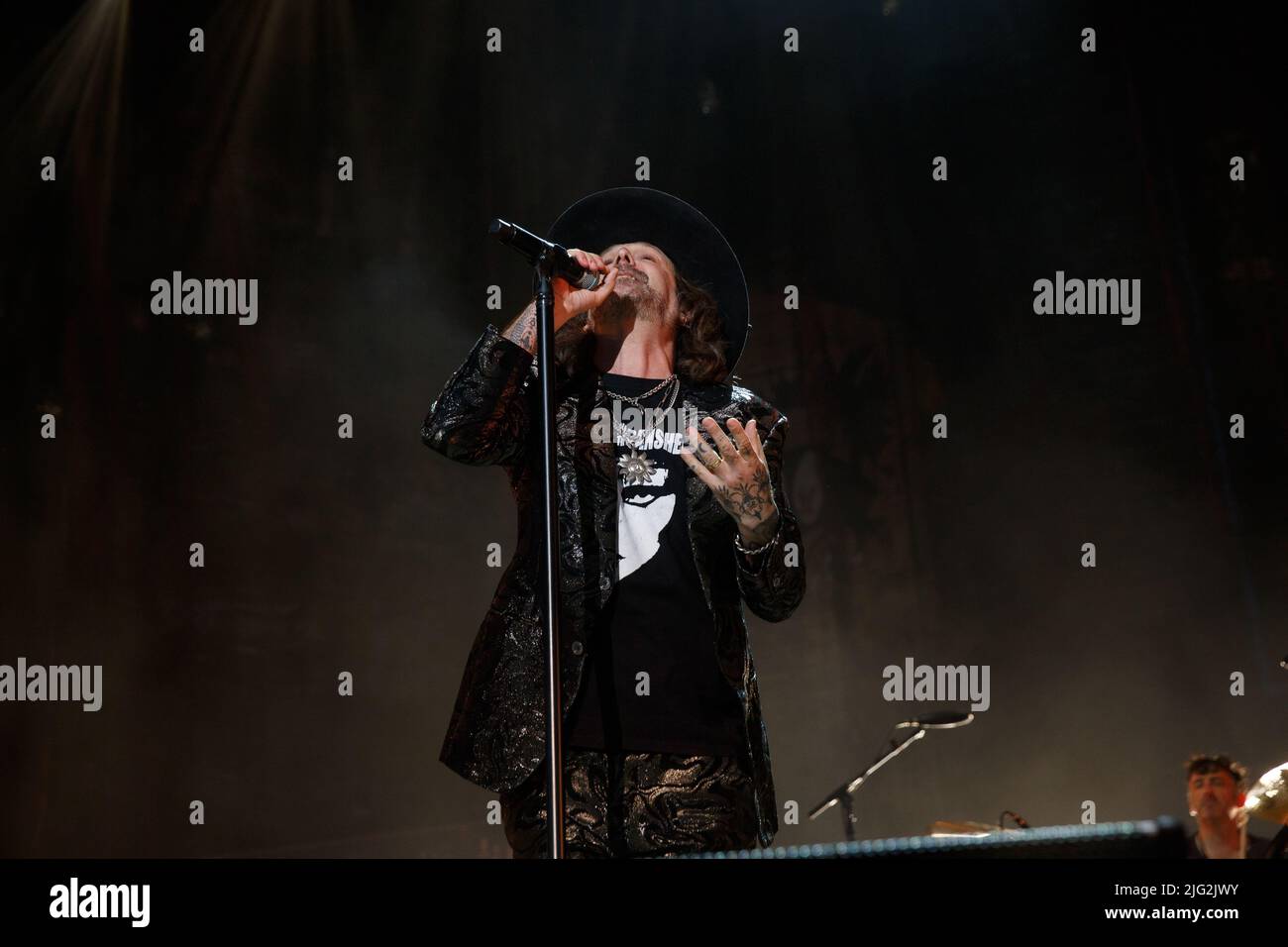 Toronto, Canada. 06th July, 2022. Singer Chris Robinson of The Black Crowes during the Shake Your Money Maker Tour in Toronto, Canada Credit: Bobby Singh/Alamy Live News Stock Photo