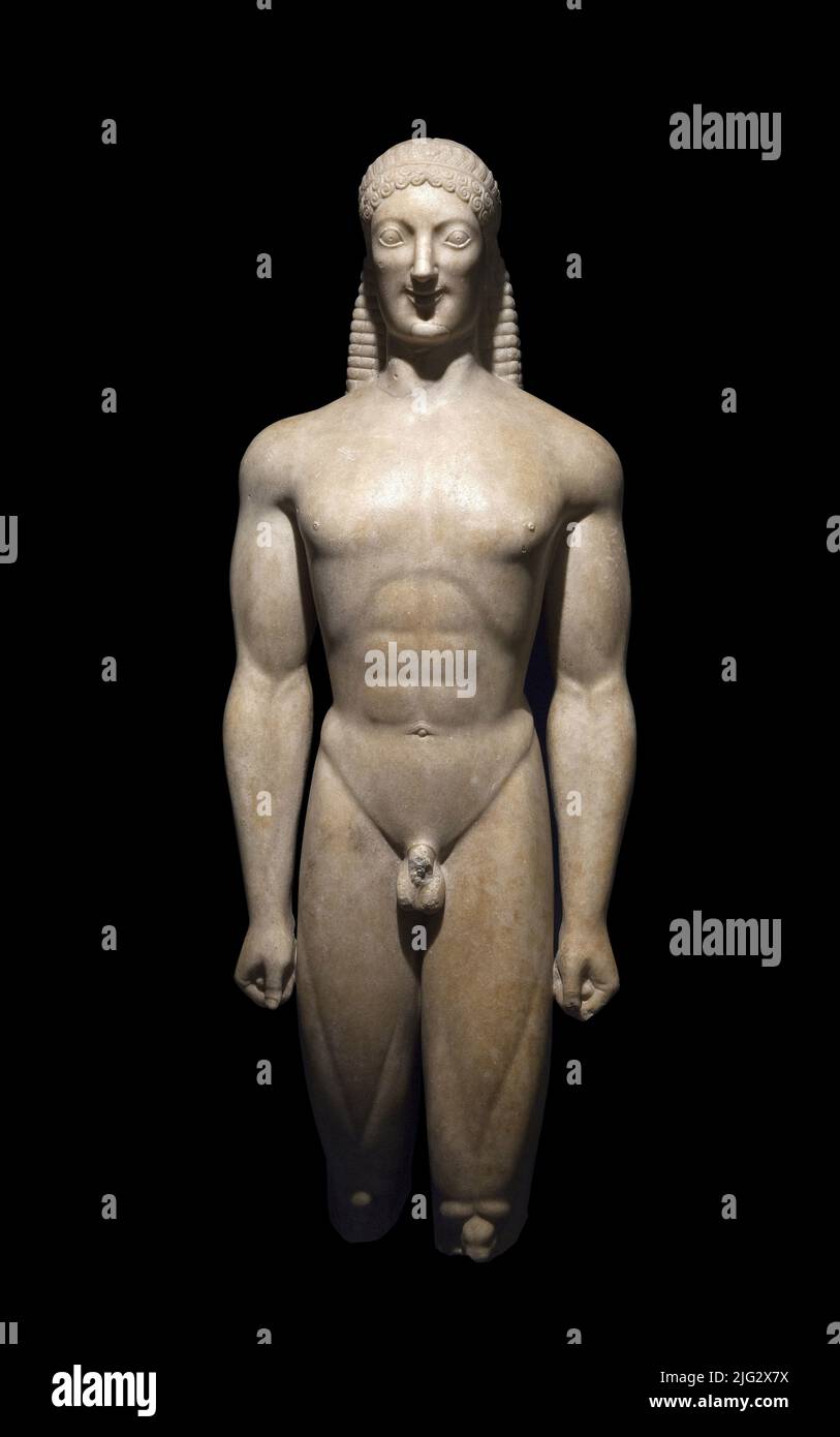 Marble statue of Kouros, known as Apollo Milani - Statue de Kouros (jeune homme), dit Apollo Milani, Sculpture en marbre realisee vers 550 avant JC, Art grec antique. , Musee national archeologique, Florence, Toscane, Italie. Stock Photo
