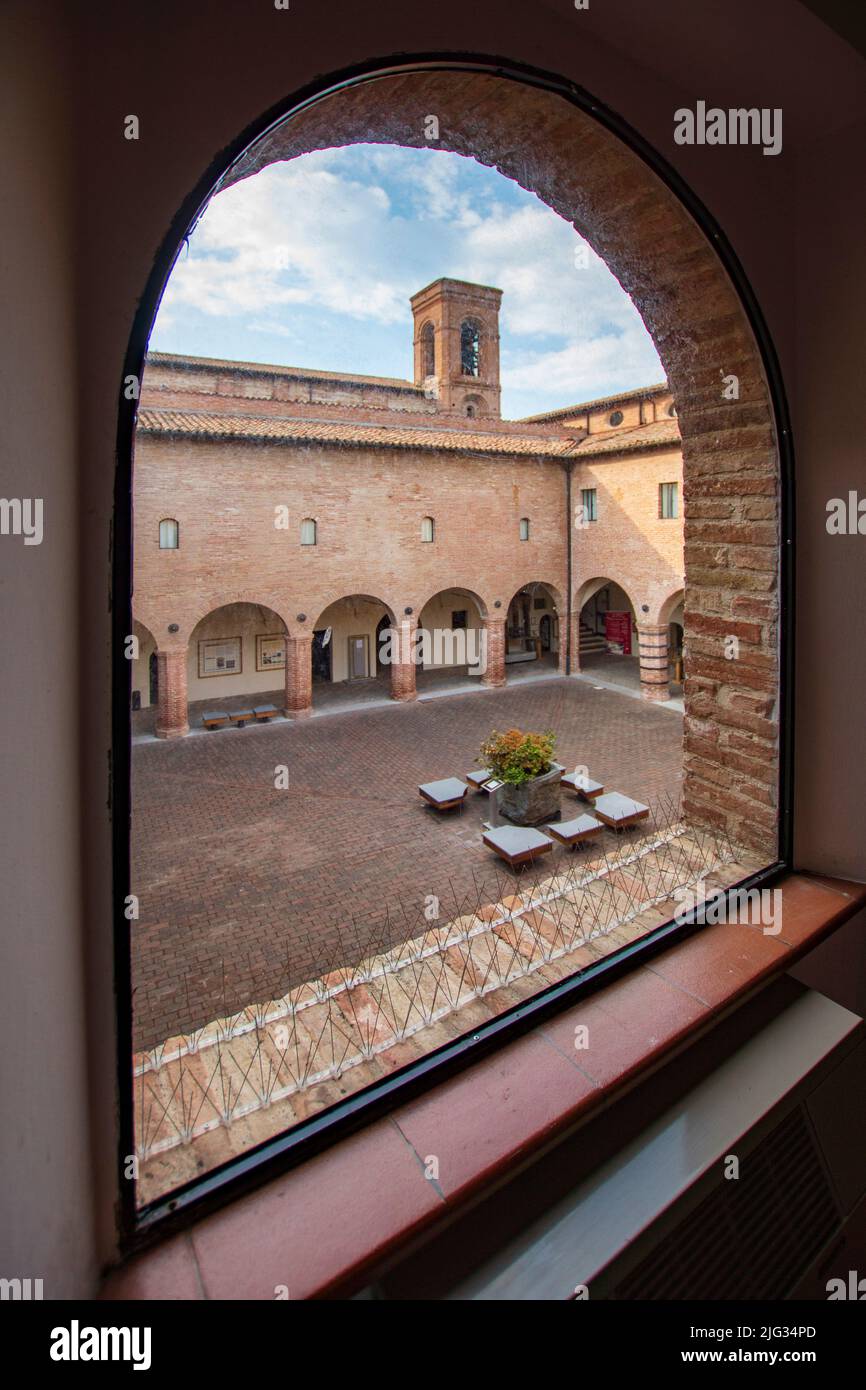 Museum of Paper and Watermark, Former Convent of the Dominicans