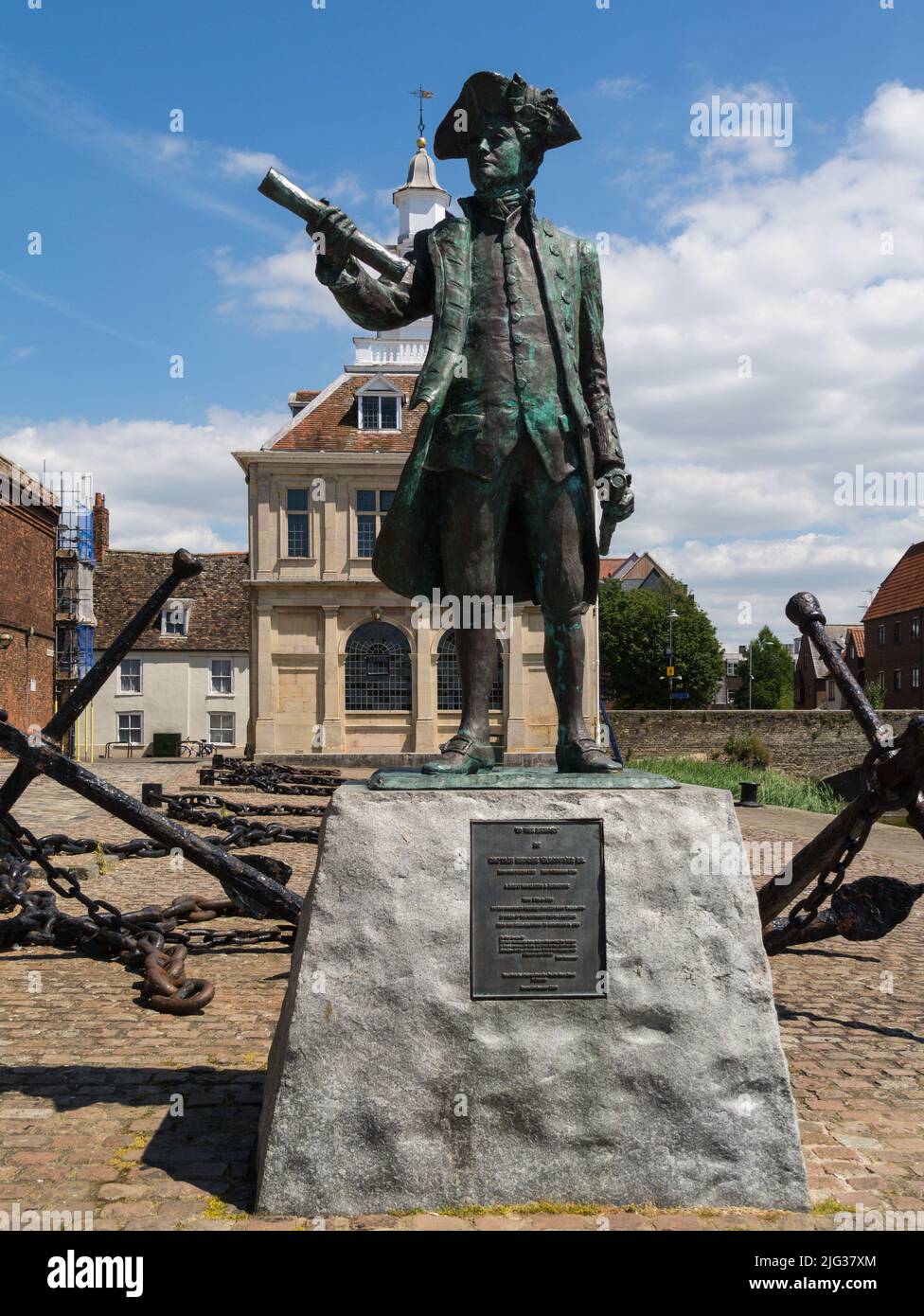 Statue of Captain Vancouver in front of Custom House Purfleet Quay King's Quay Norfolk England UK Norfolk sea captain and explorer discovered Vancouve Stock Photo