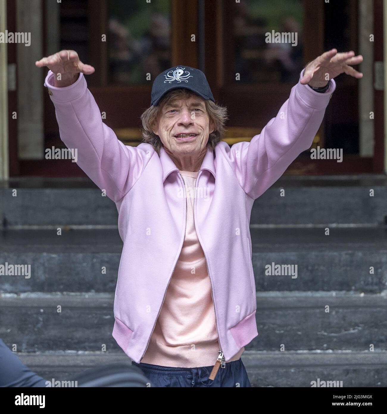 Amsterdam, Netherlands. 07th July, 2022. 2022-07-07 14:36:07 AMSTERDAM - Mick Jagger of The Rolling Stones at the Amstel Hotel prior to the concert in the Johan Cruijff ArenA. The Stones had to cancel earlier, much to the disappointment of the fans, because the frontman turned out to have corona. ANP KIPPA EVERT ELZINGA netherlands out - belgium out Credit: ANP/Alamy Live News Stock Photo
