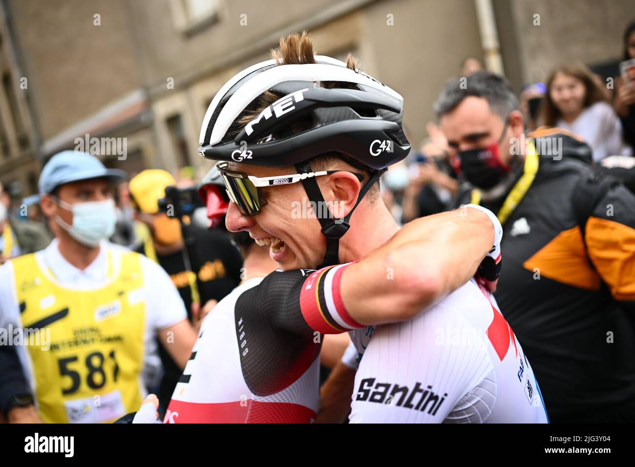 Tadej Pogacar of Slovenia and UAE Team Emirates celebrates after winning during Stage 6 of the Tour De France, Binche to Longwy, on Thursday 7th July 2022 Photo credit should read: JJ/POOL/Godingimages Credit: Peter Goding/Alamy Live News Stock Photo