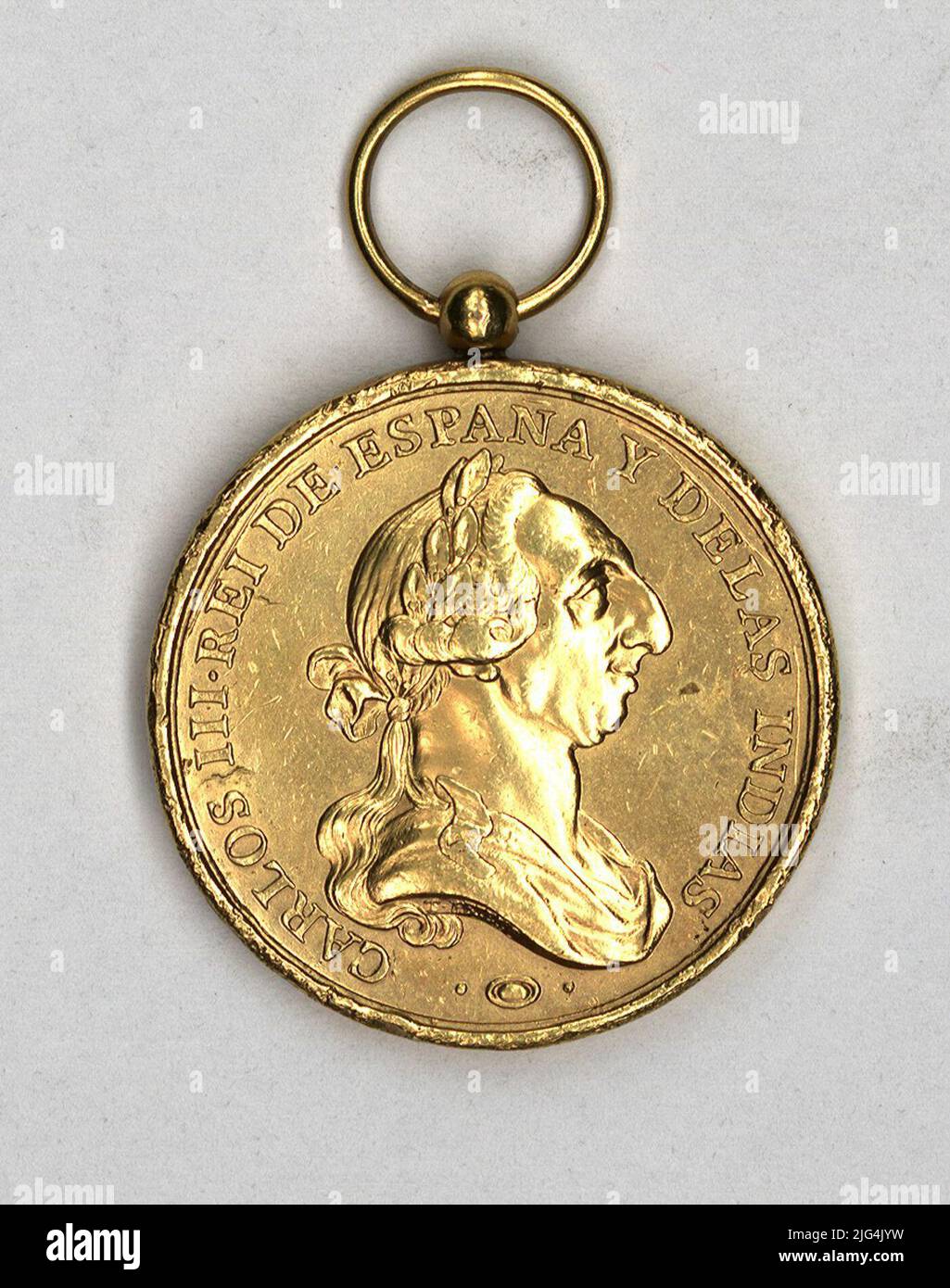 Distinction Medal of Carlos III, Spain. Medal in a circular form, in