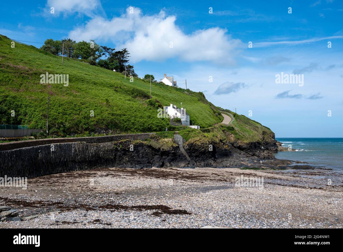 Cliffs at Port Gaverne, Cornwall. UK looking back towards Port Isaac. Stock Photo