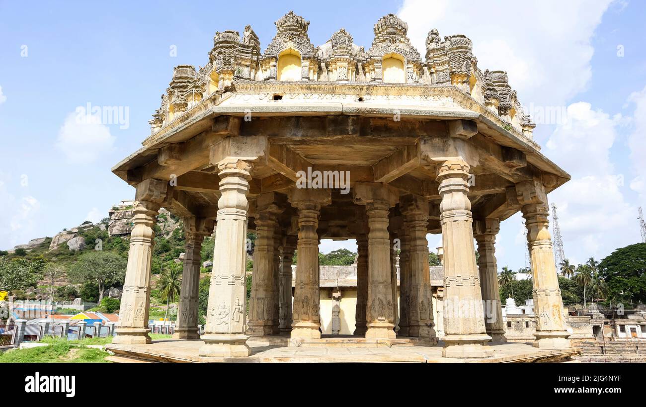 Stone pillar Mandapa at Melukote Pushkarni or water tank, Melukote, Mandya, Karnataka, India. Stock Photo