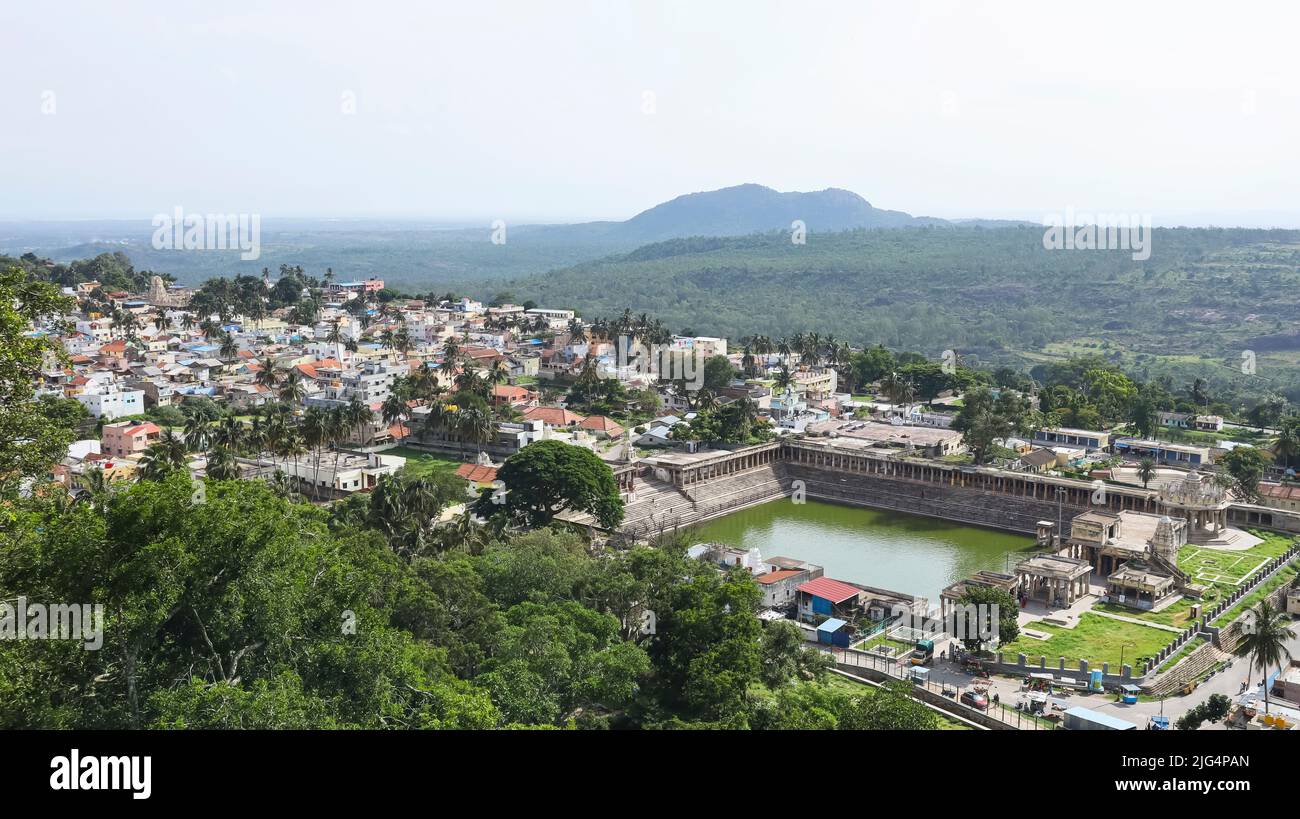 View of Melukote Pushkarni and village view of Melukote, Mandya, Karnataka, India. Stock Photo