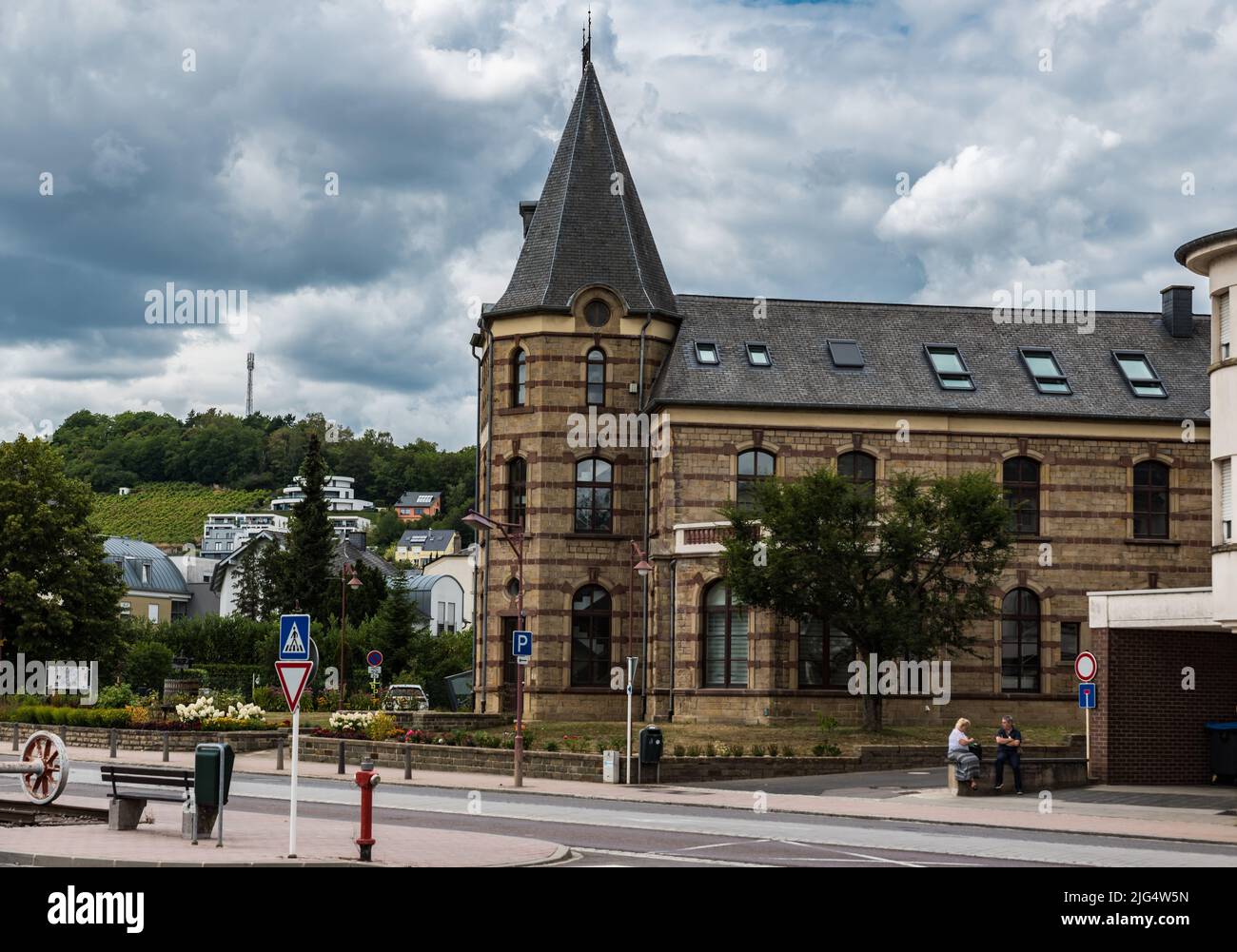 Wasserbillig, Mertert - Grand Duchy of Luxembourg - 08 08 2020 Facade of the town hall in classical style Stock Photo